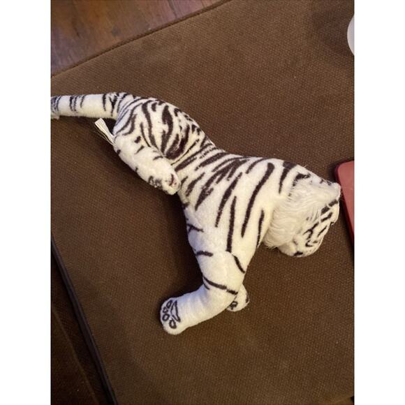 Plush White Tiger 18" to Tail Blue Eyes Long Cross Paws  Read Below - Picture 9 of 12